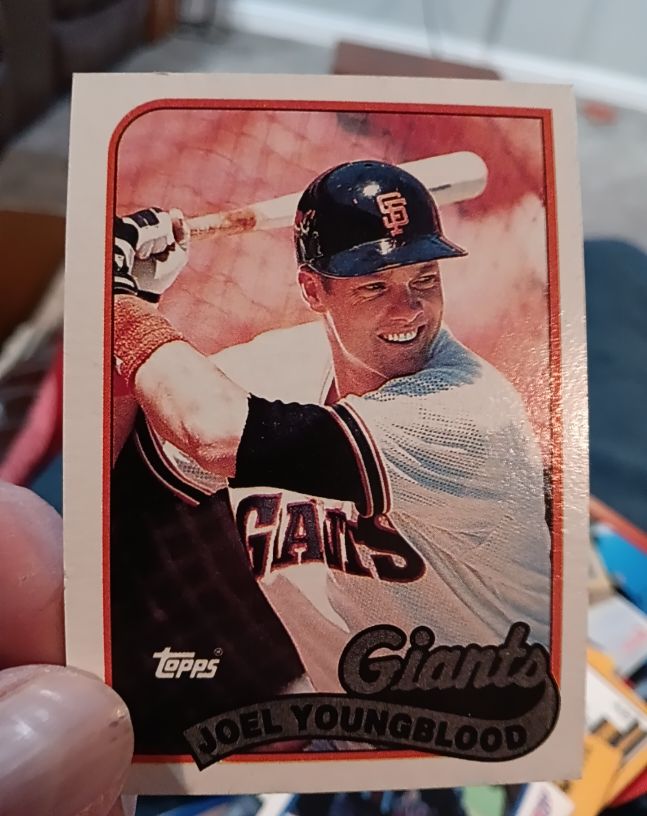 1989 Topps #304 Joel Youngblood — front