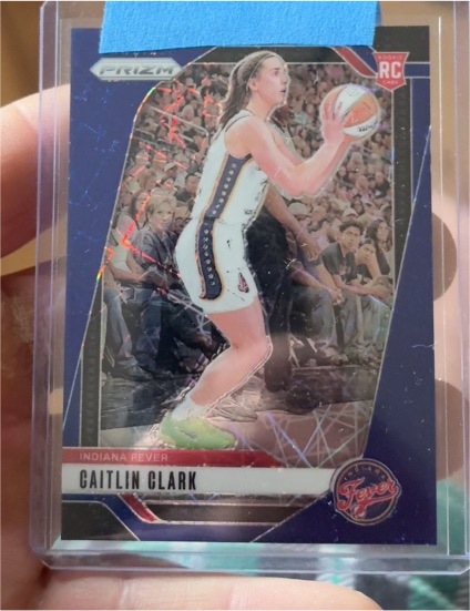 2024 Panini Prizm WNBA #22 Caitlin Clark — front