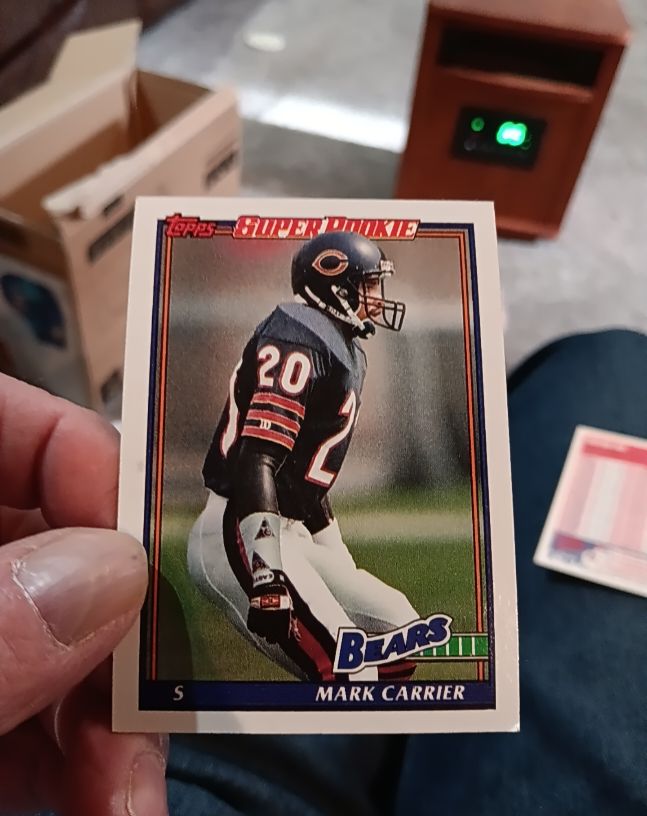 1991 Topps #172 Mark Carrier — front