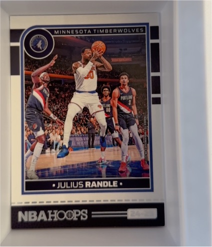 2024-25 Panini NBA Hoops #89 Julius Randle — front