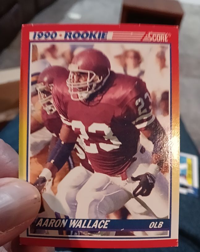 1990 Score Rookie Aaron Wallace — front
