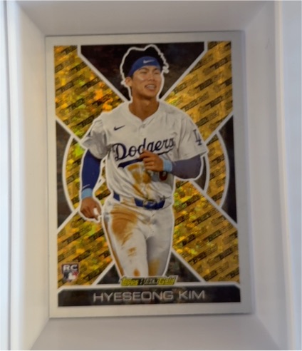 2025 Topps Update #BG-14 Hyeseong Kim Black Gold RC — front