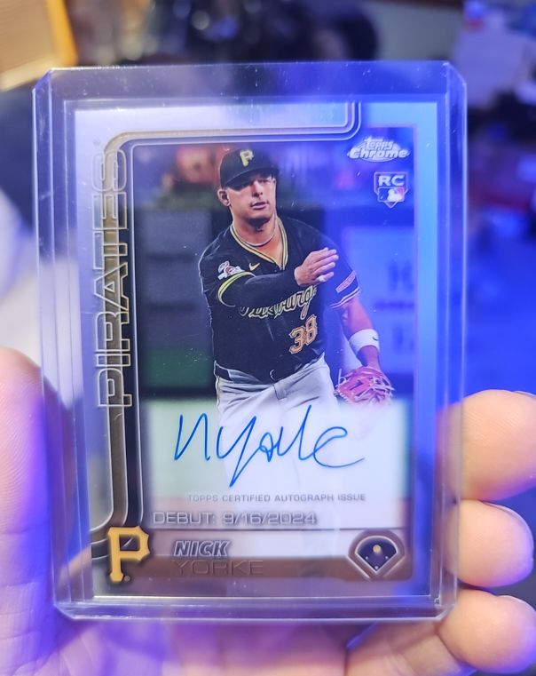 2025 Topps Chrome Update #RA-NY Nick Yorke — front