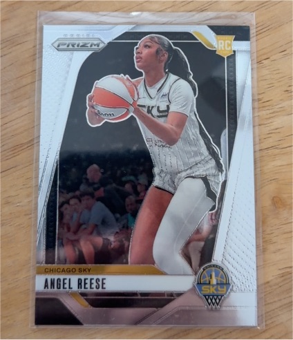 2024 Panini Prizm WNBA #10 Angel Reese — front
