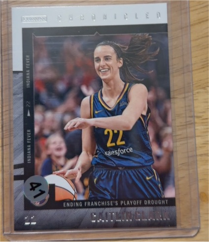 2025 Panini Caitlin Clark Chronicled #14 Caitlin Clark — front