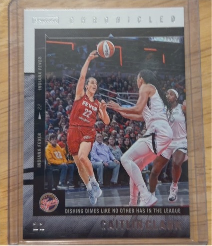 2025 Panini Chronicled #11 Caitlin Clark — front