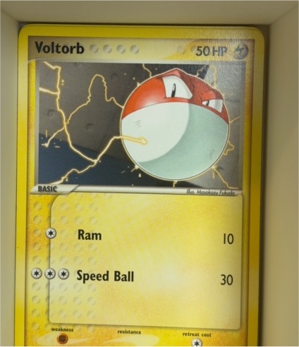 2005 EX Emerald #71 Voltorb — front