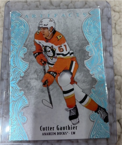 2025-26 Upper Deck Artifacts #16 Cutter Gauthier — front