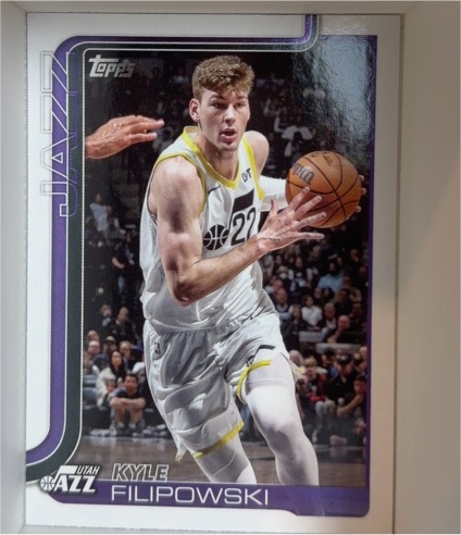 2025 Topps #134 Kyle Filipowski — front