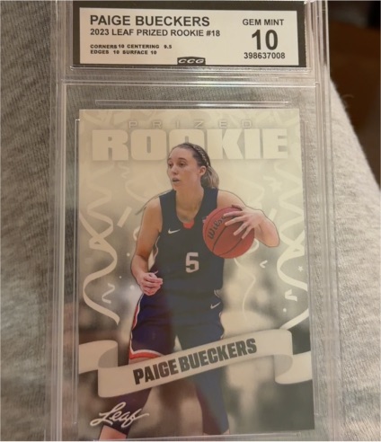 2023 Leaf Prized Rookie #18 Paige Bueckers — front