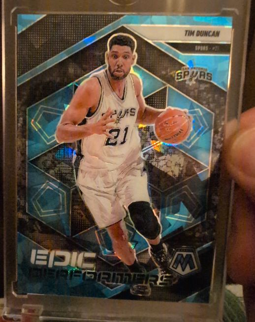 2024-25 Panini Mosaic #19 Tim Duncan Epic Performers — front