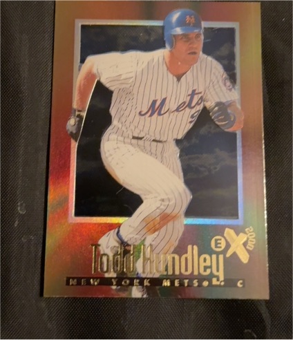 1997 Skybox EX-2000 #85 Todd Hundley — front