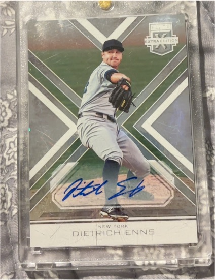 2016 Panini Elite Extra Edition Dietrich Enns — front