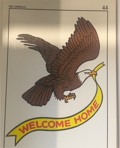 1991 Topps Desert Storm Sticker #44 Welcome Home — front
