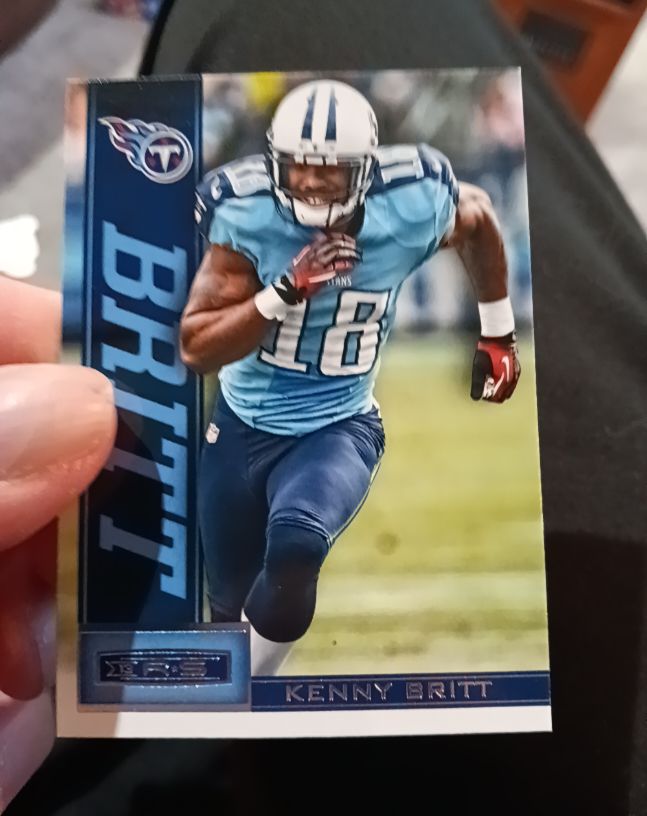 2013 Panini Rookies & Stars #96 Kenny Britt — front
