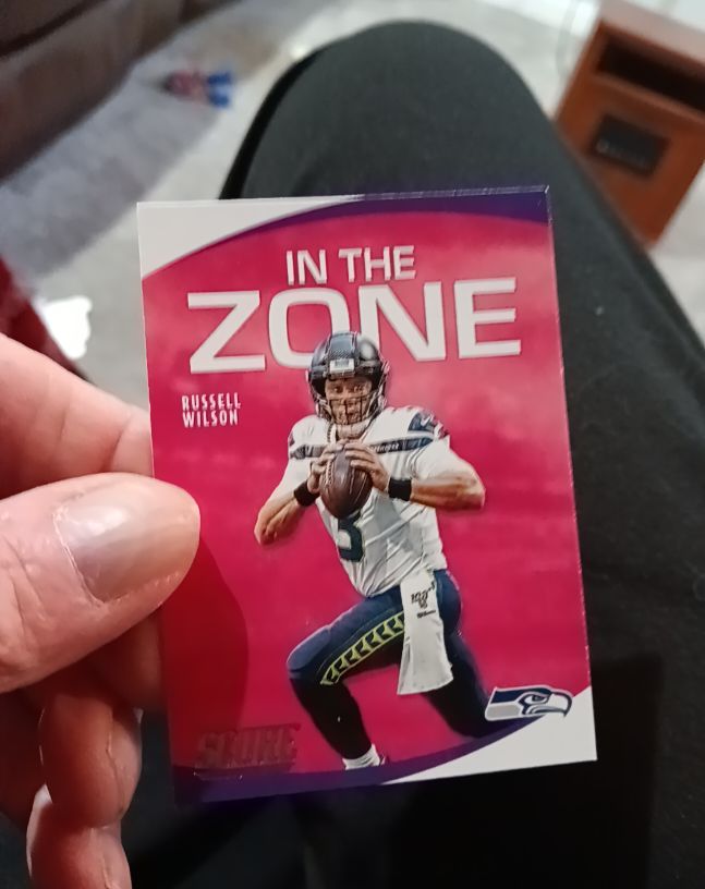 2020 Panini Score In The Zone #IZ-RW Russell Wilson — front