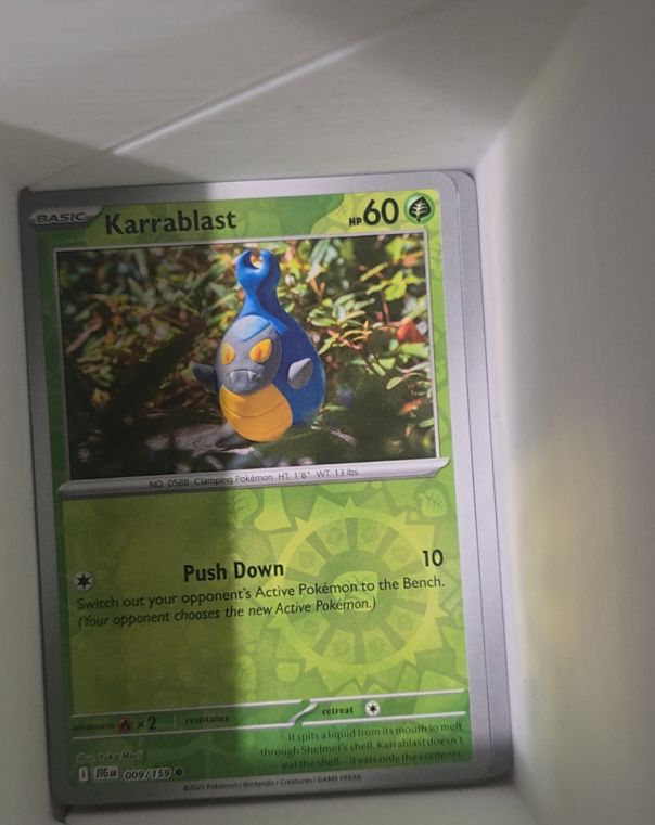 2023 Pokémon SV09: Journey Together #009 Karrablast — front