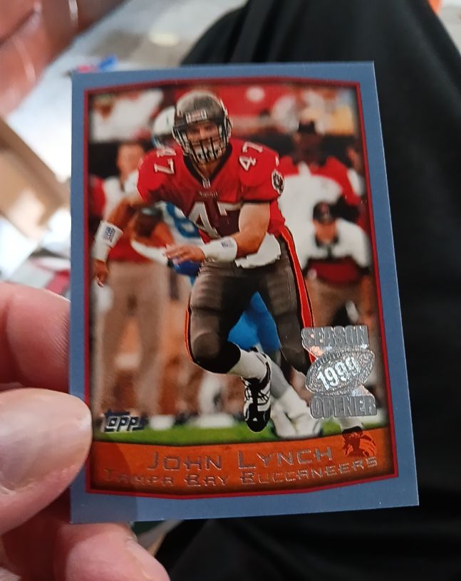 1999 Topps Season Opener #John Lynch — front