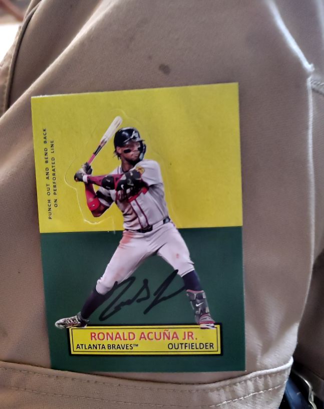 2025 Topps Archives Stand Up Players #64SU-13 Ronald Acuña Jr. — front