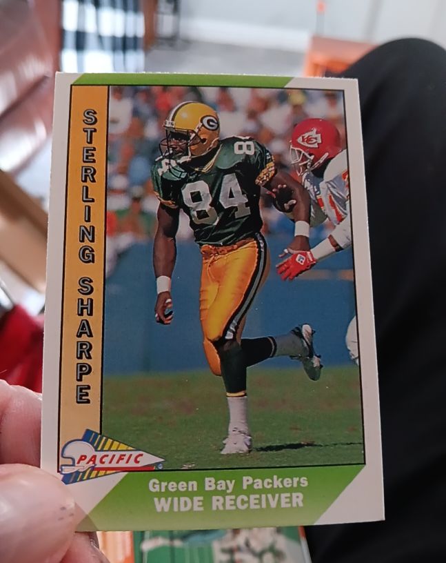 1991 Pacific Football #166 Sterling Sharpe — front