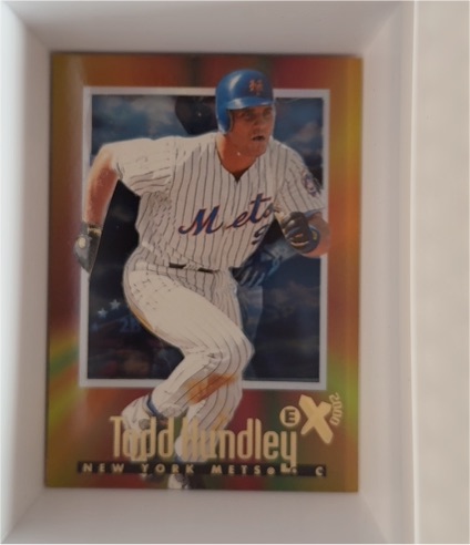 1997 Skybox EX-2000 #85 Todd Hundley — front