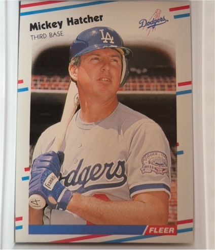 1988 Fleer #516 Mickey Hatcher — front