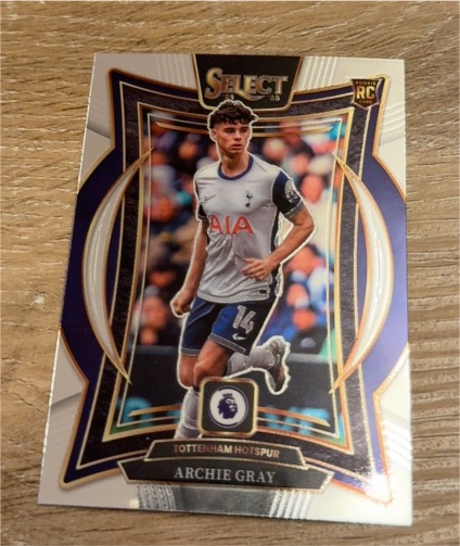 2024-25 Panini Select Premier League Terrace #8 Archie Gray Rookie — front