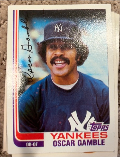 1982 Topps #472 Oscar Gamble — front