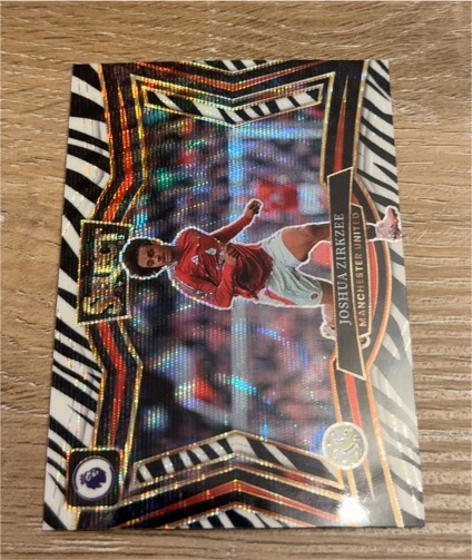 2024-25 Panini Select Joshua Zirkzee #230 Manchester United — front