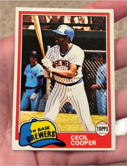 1981 Topps #555 Cecil Cooper — front