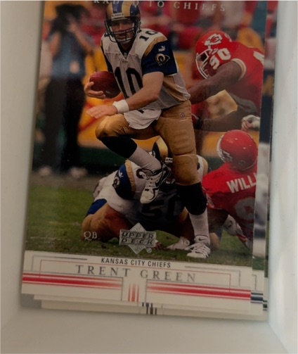 2001 Upper Deck #137 Trent Green — front