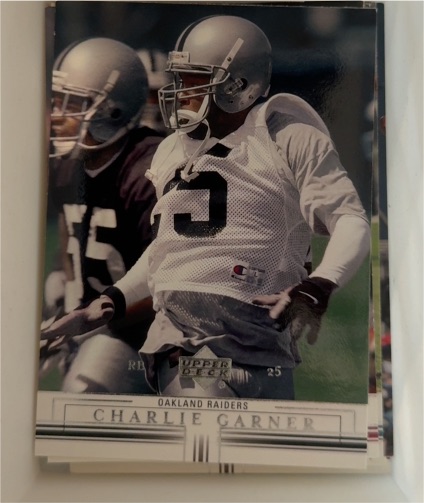 2001 Upper Deck #25 Charlie Garner — front