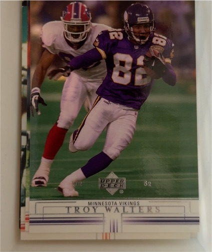 2001 Upper Deck #82 Troy Walters — front