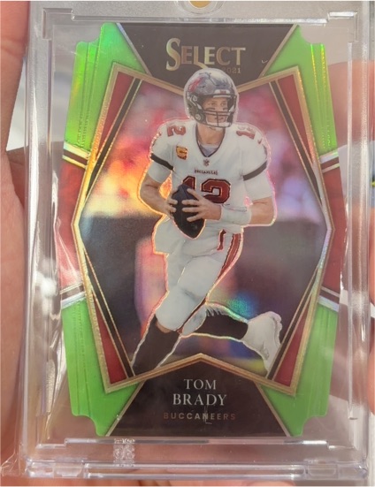 2021 Panini Select Premier Level Die Cut #101 Tom Brady Buccaneers — front