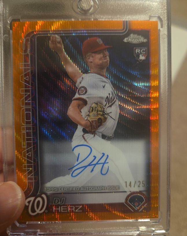 2025 Topps Chrome Update #RA-DH DJ Herz Autograph Rookie Nationals — front