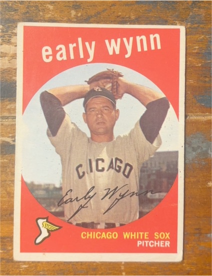1959 Topps #260 Early Wynn — front