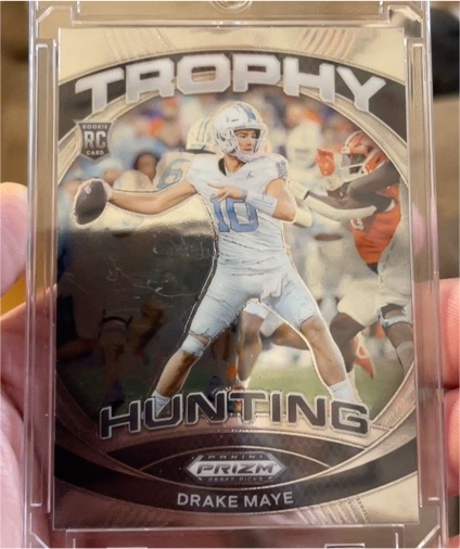2024 Panini Prizm Draft Picks #TH-DME Drake Maye Trophy Hunting Rookie Card — front