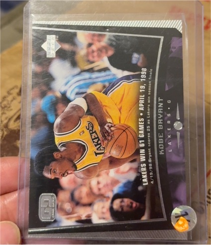 1998-99 Upper Deck #75 Kobe Bryant — front