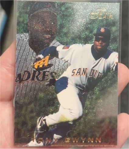 1996 Fleer Flair #374 Tony Gwynn — front