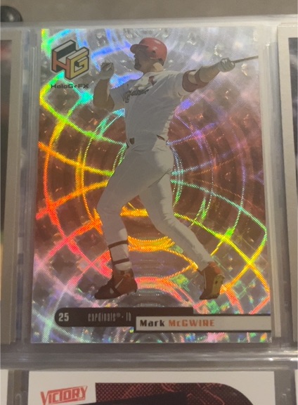 1999 Upper Deck HoloGrFX #48 Mark McGwire — front