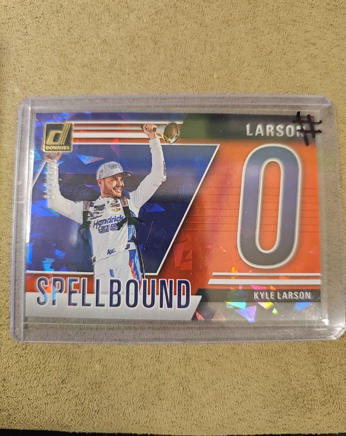 2025 Panini Donruss NASCAR Racing Spellbound "O" #5 Kyle Larson — front