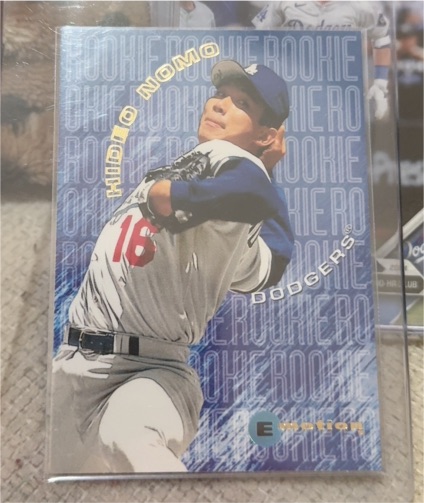 1995 Skybox Emotion Rookies #9 Hideo Nomo — front