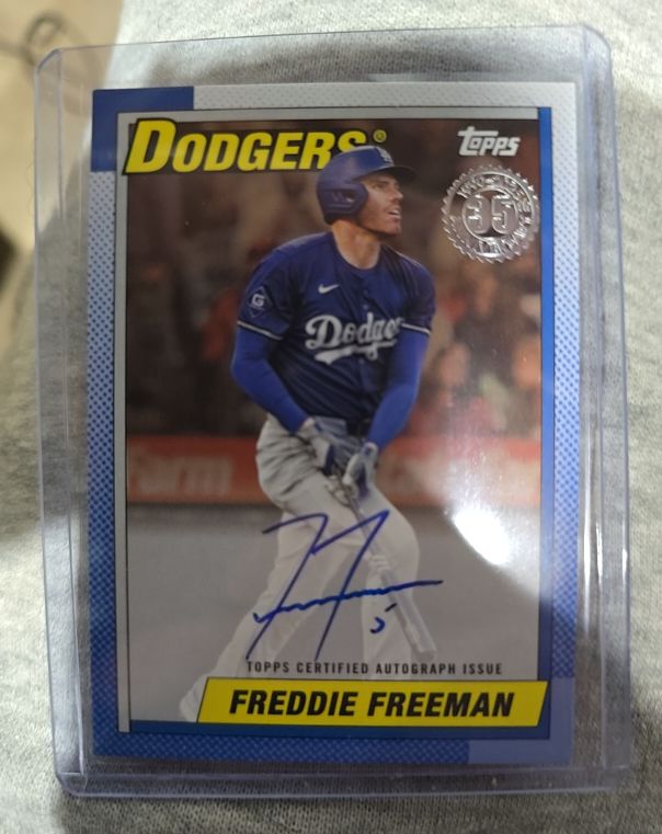 2025 Topps Update 1990 Topps 35th Anniversary #90AU-FF Freddie Freeman — front