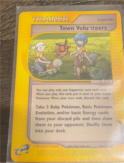 2002 Pokemon Aquapolis #136 Town Volunteers — front
