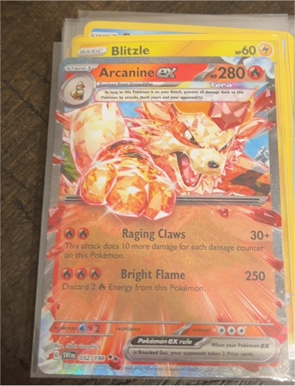 2023 Pokemon Scarlet & Violet #032 Arcanine ex — front