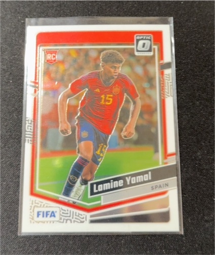 2023-24 Panini Donruss Optic #54 Lamine Yamal — front