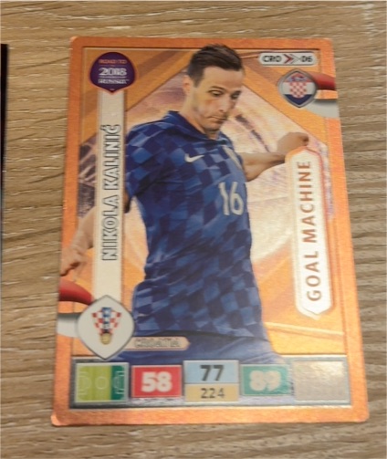 2018 Panini Adrenalyn XL Road to Russia #224 Nikola Kalinic — front