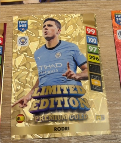 2025 Panini FIFA 365 Limited Edition Premium Gold Rodri — front