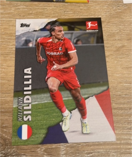 2020-21 Topps Bundesliga Kiliann Sildillia — front