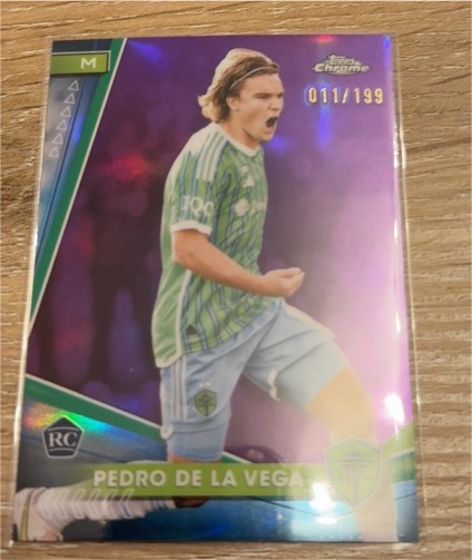 2024 Topps Chrome MLS #34 Pedro De La Vega Purple Refractor RC — front